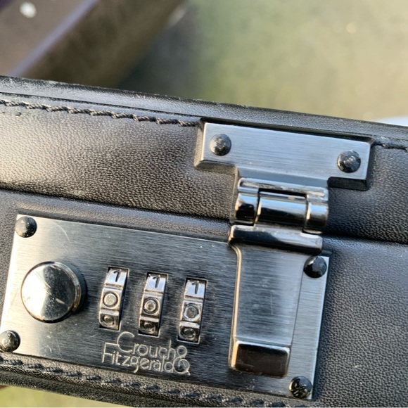 Classic Vintage Leather Combination Briefcase -  CROUCH & FITZGERALD 16x13x3 - Picture 3 of 13